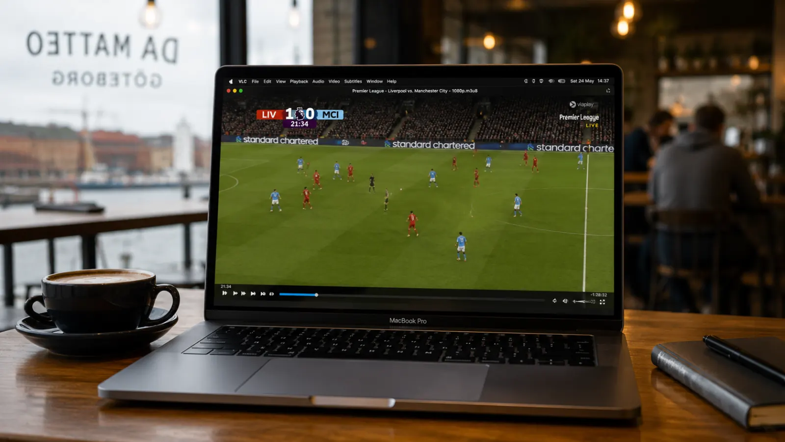 MacBook Pro med VLC IPTV-stream öppen